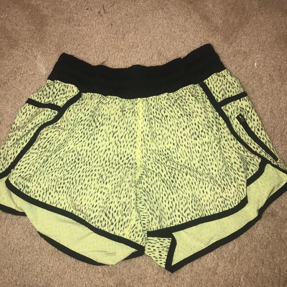 lululemon athletica Pants - Lululemon Leopard Tracker Shorts